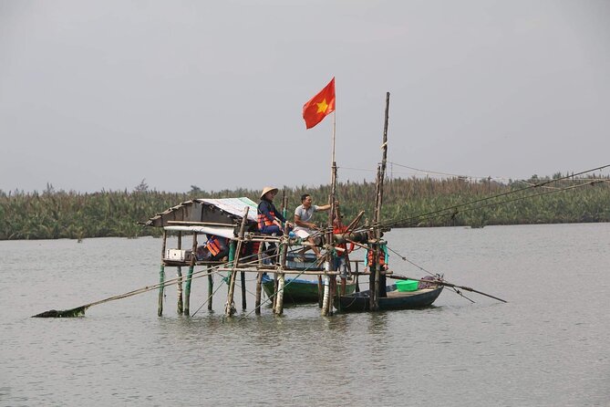 Hoi An Lantern Cruise/Boat Private Sunset/Special Event By Lotus - A Brief Look at Hoi An Market From the Water