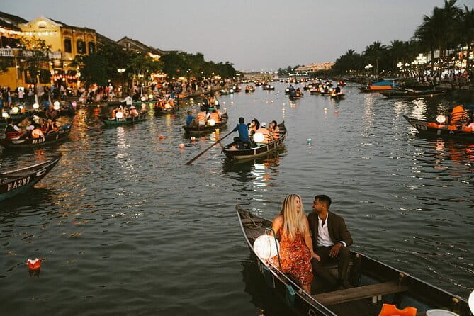 Hoi An Lantern Shop & Boat Photoshoot – Night Experience - Key Things I’d Book This For