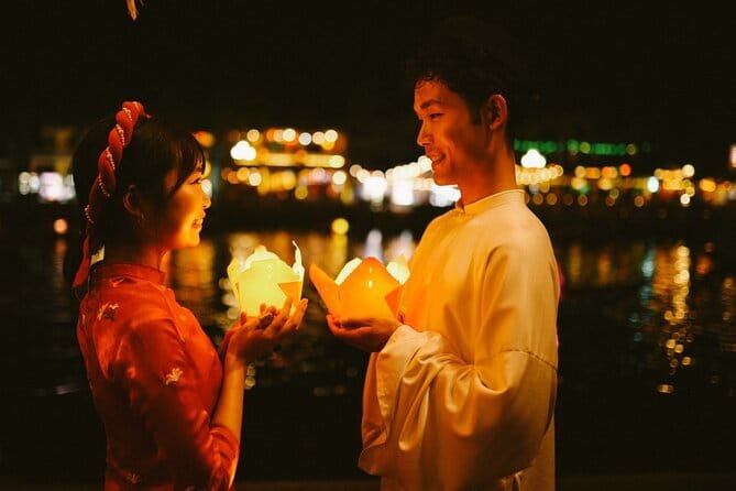 Hoi An Lantern Shop & Boat Photoshoot – Night Experience - Meeting Point and Timing: What the 45-Minute Window Feels Like