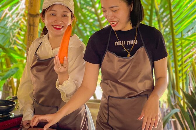 Hoi An: Market Visit, Basket Boat Ride, and Cooking Class - Lunch and the real taste of central Vietnam