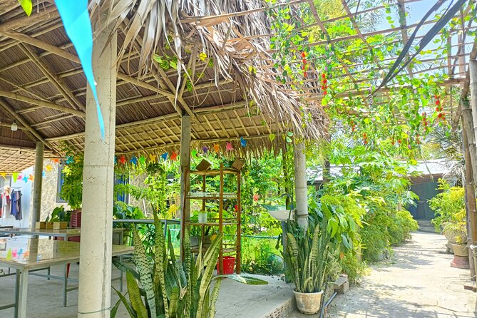 Hoi An: Market Visit, Basket Boat Ride, and Cooking Class - Who should book this and who might skip it