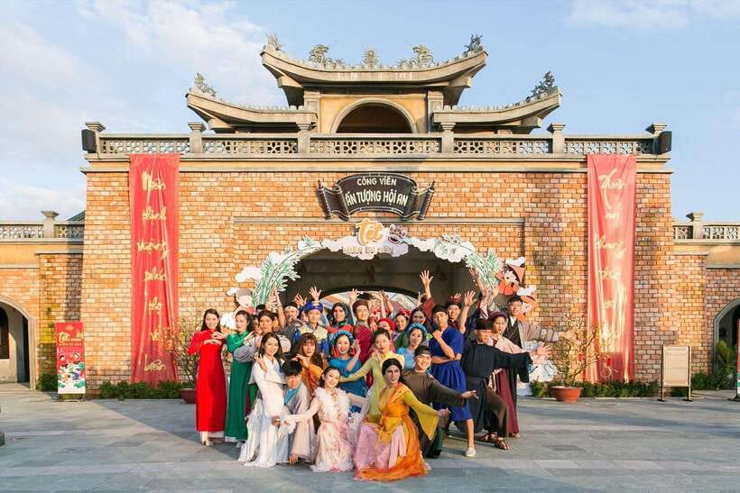 Hoi An Memories Land Entry Ticket with Show - Choosing Seats for Subtitles and Comfort