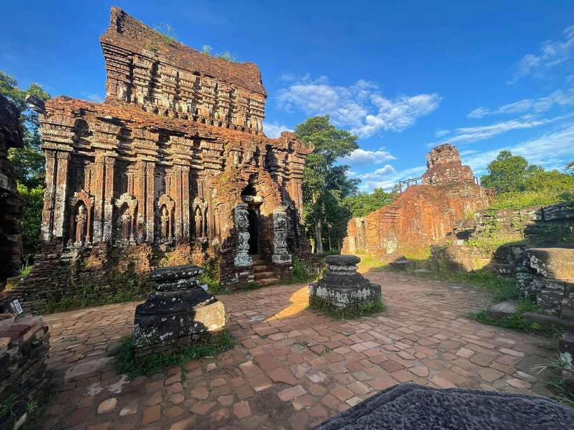 Hoi An: My Son Ruins: Guide-Bus-Boat-Cultural Show-Lunch - Key highlights I think matter