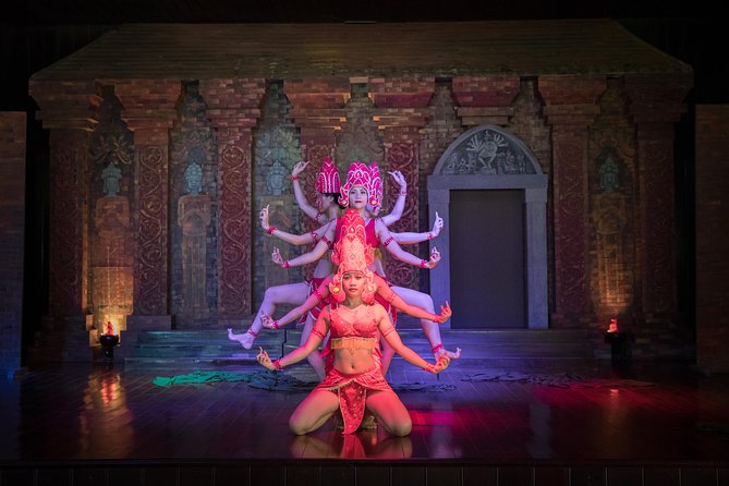 Hoi An: My Son Sanctuary And Hoi An Heritage Full-day Tour - Hoi An Ancient Town: Japanese Covered Bridge and the 17th–18th-Century Streetscape