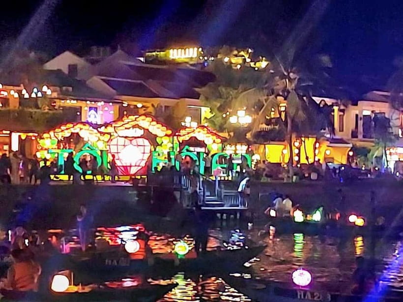 Hoi An Old Town Entrance Ticket +Boat Lantern Release Ticket - Timing: Why Darkness Changes the Amount of Sightseeing You Get