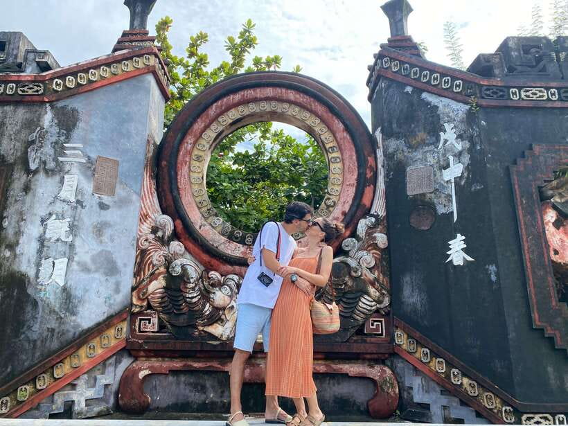 Hoi An Old Town Walking Tour – Small Group with Local Guide - Why This 2.5-Hour Old Town Walk Is the Best First Move