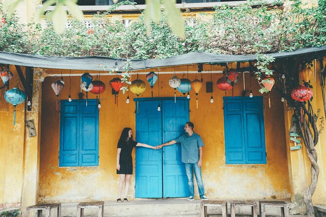Hoi An Photographer & Vacation Photoshoot – Private Session - A private Hoi An photographer that actually fits your schedule