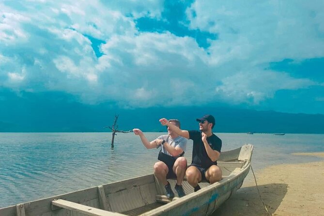 Hoi An: Private Car To Hue via Many Attraction(One-way) - Marble Mountains: caves, pagodas, and why 1.5 hours is the right fit