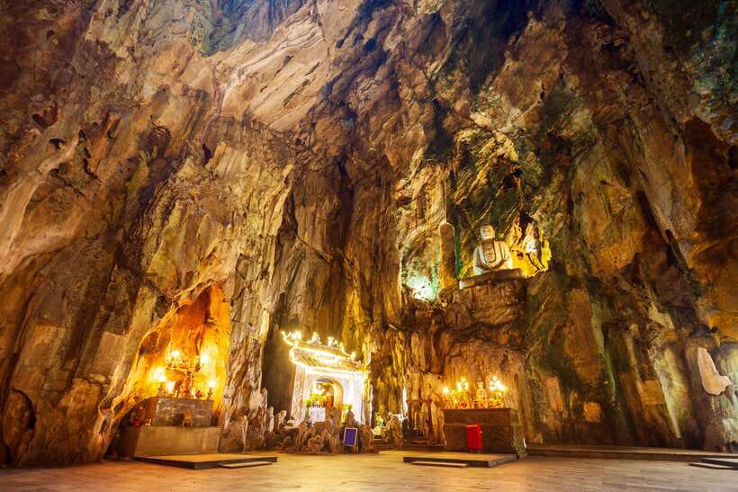 Hoi An: Private Car to Hue with Multi Sightseeing Stops - Hai Van Pass: The Coastal Road Drive With Historic Bunkers