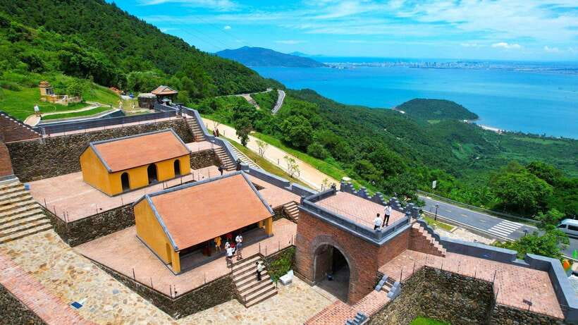 Hoi An: Private Car to Hue with Multi Sightseeing Stops - Optional Add-Ons: Monkey Mountain, My Son, Golden Bridge Combos, and More