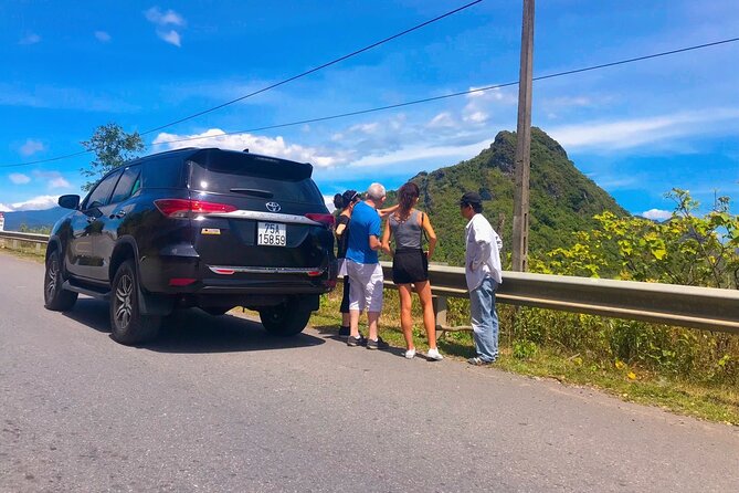 Hoi An : Private Car Via Fabulous Stops To Hue (1 way) - The driver: safe driving and real flexibility (the names matter)