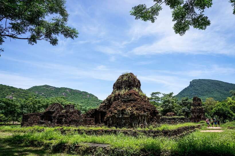 Hoi An: Private Cycling to My Son Sanctuary with Local Guide - Stop 6: The private van ride back (about 45 minutes)