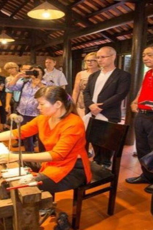 Hoi An: Silk Process, Lantern Making Workshop & Local Food - How to spot pure silk vs fake fabric (and shop smarter)