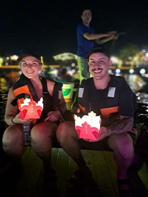 Hoi An Street Food, night market and lantern boat ride - Price and time: Is $30 per person actually good value?