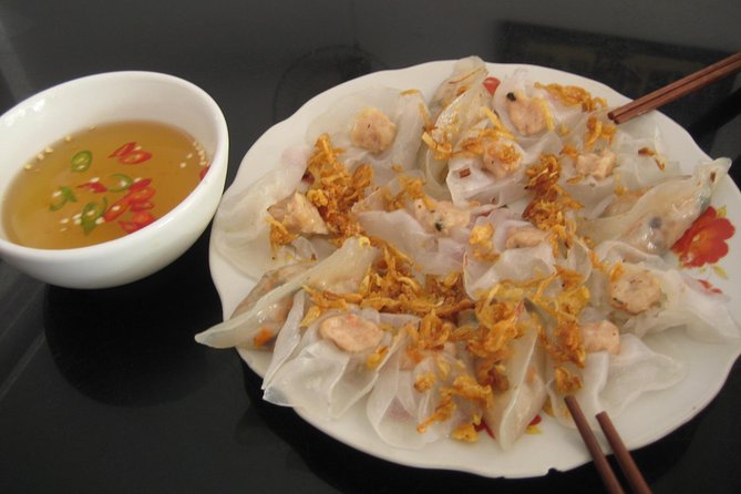 Hoi An Street Food Tour- Eat Like A Local - Stop 1: White Rose Restaurant and the dumpling you can actually recreate