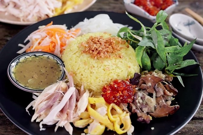 Hoi An Street Food Tour- The Real Taste Of Hoi An - What makes the guide matter: Mr Dung, Quan, and the history-with-your-hunger approach