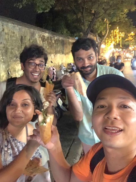 Hoi An Street Food Tour with Locals - Timing, Pace, and What Happens at the End Around 7:00