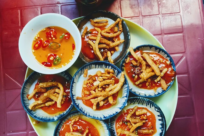 Hoi An street food tour - The first stop: water-fern cake and why starting here works