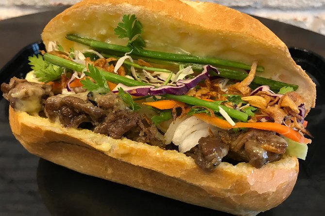 Hoi An Street Food Walking Tour with Tastings - Vegetarian and Dietary Needs: What to tell them before you go