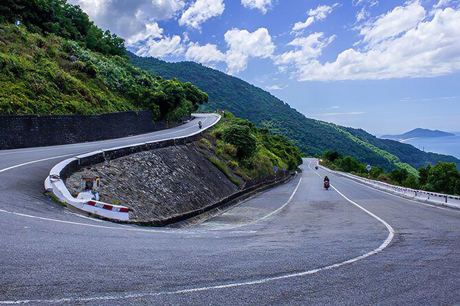 Hoi An to Hue Tour by Private Car service - Stop Two: Hai Van Pass for That Classic Coastal Road Moment