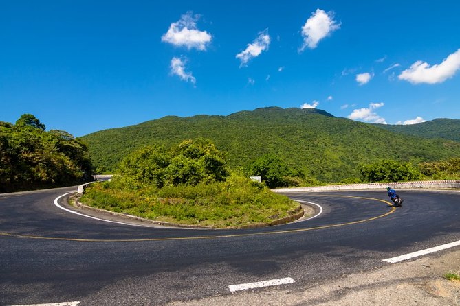 Hoi An To Phong Nha By Private Car - La Vang Church and DMZ-Era Stops: Culture and Remembrance on the Route