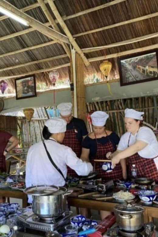 Hoi An: Vegetarian Cooking Class w Local Family and transfer - What you’ll cook: four dishes that teach real technique