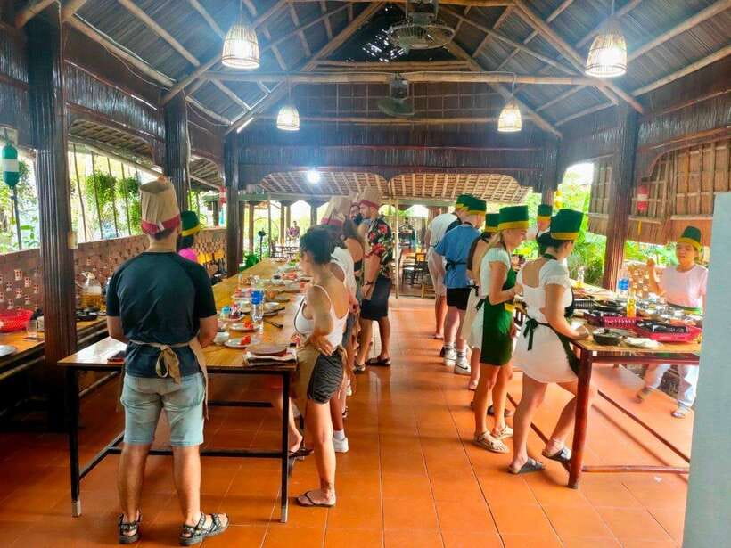 Hoi An : Vietnamese Cooking Class with Hotel Pickup - Transportation and Transfers: Why It Feels Low-Stress