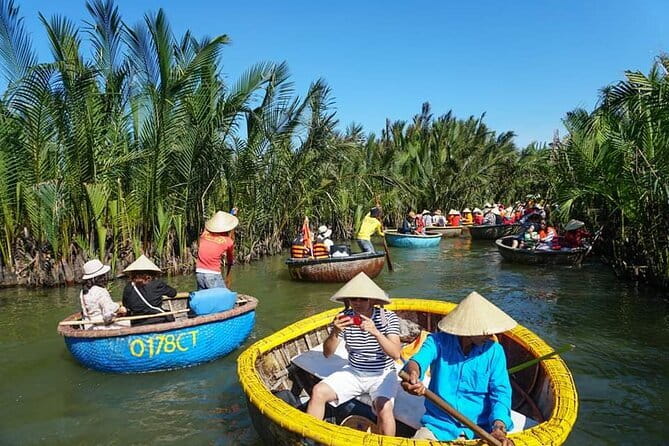 Hoi An Vietnamese Home Cooking Class with a Local - Eating Together: What’s Included at the Table