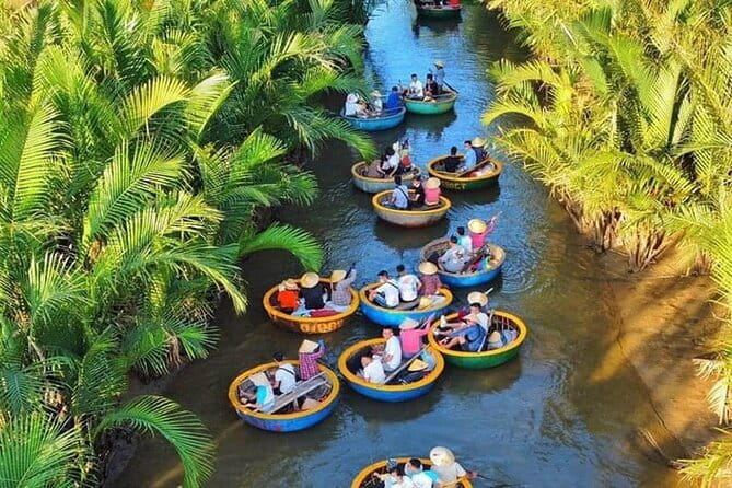 Hoi An Walking Tour, Sampan Boat Trip , Foodie Tour by Night - Night market shopping: guided, but still your choice