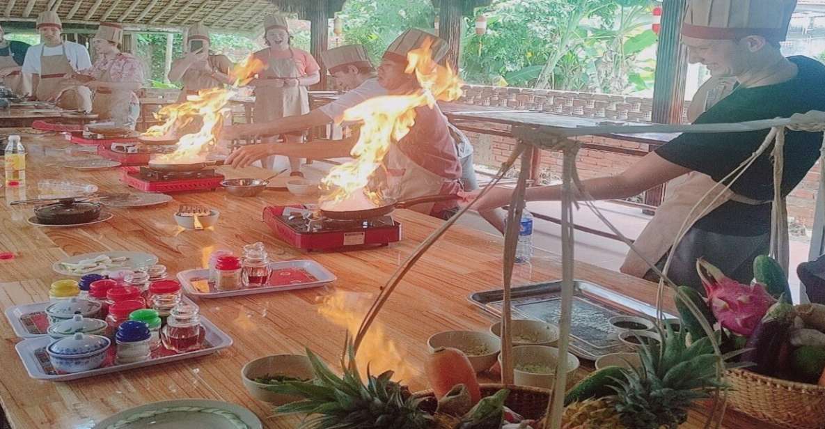 Hoi An:Traditional Cooking Class with Cam Thanh Local Family - Learn 4 Hoi An Favorites: pancake, spring rolls, papaya salad, lemongrass chicken