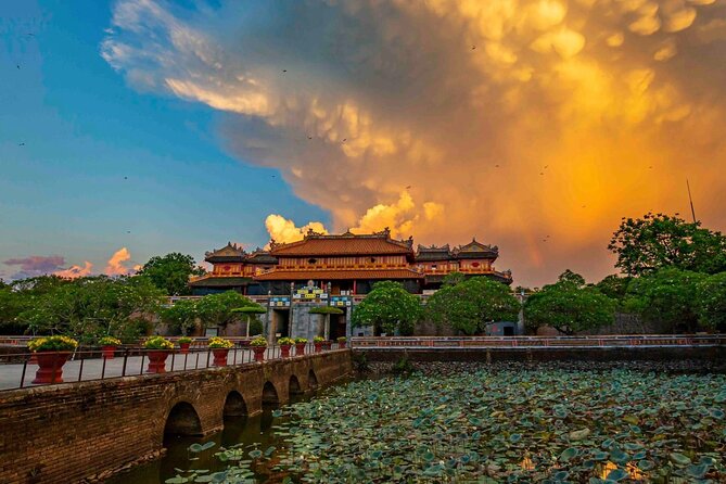 HUE City 1 Day Guided Tours from Da Nang City - Thien Mu Pagoda: Hue’s oldest symbol in one stop