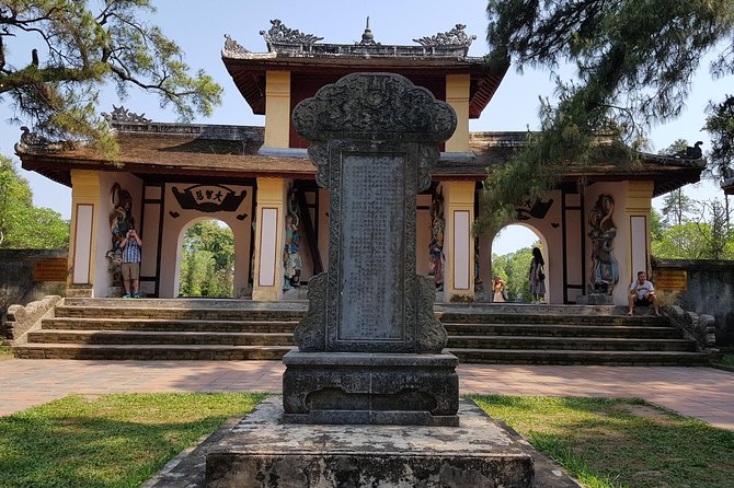 Hue City Full-Day Private Tour – Imperial City & Royal Tombs - Dong Ba Market: a quick taste of everyday Hue