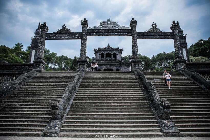 Hue City Full-Day Tour with Dragon Boat Trip & Lunch - Hue Historic Citadel: walking the Nguyen Dynasty’s power center