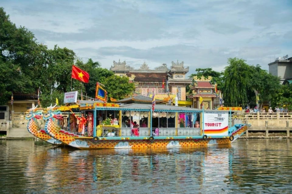 Hue : City Highlights Full Day Tour with Lunch - Lunch in Hue: Local Restaurant, Hue Specialties, Simple Timing