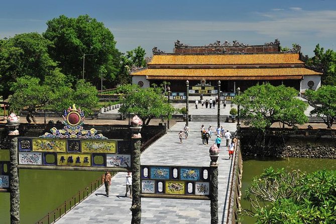 Hue City Private Tour: Ancient Tombs and Incense Making Village - Thien Mu Pagoda by dragon boat: river views plus one of Hue’s oldest stops