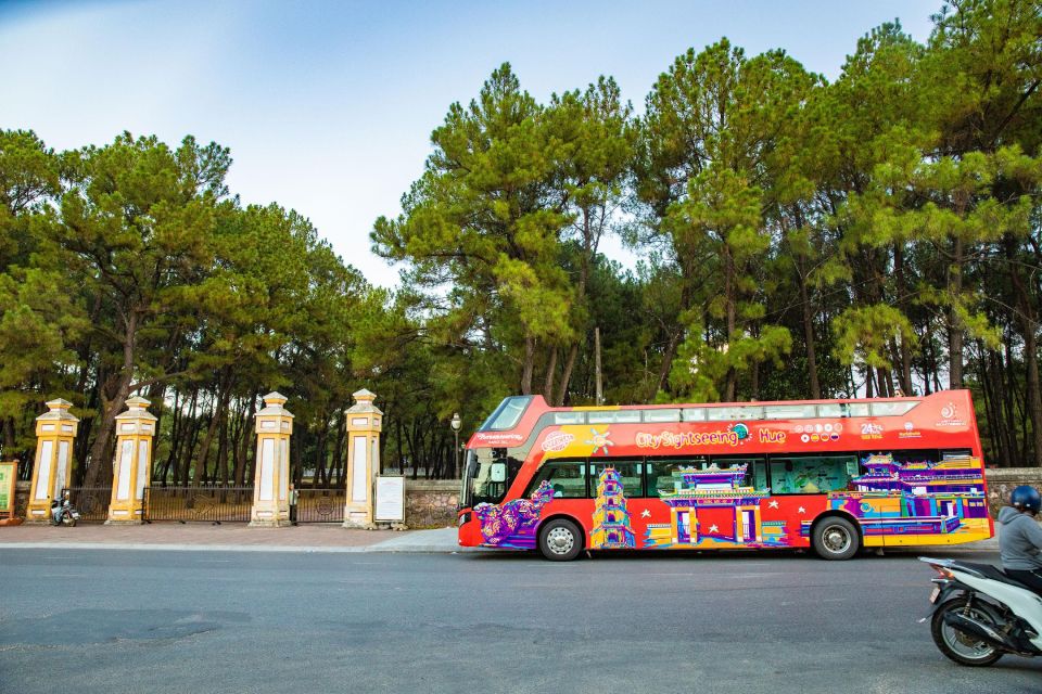 Hue: City Sightseeing Hop-On Hop-Off Bus Tour - Thien Mu Pagoda, Khai Dinh Tomb, and Nam Giao Explanade
