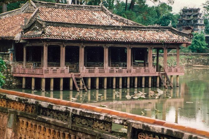 Hue City Tour From Hoi An - Hai Van Pass: the viewpoint stop that sets the mood