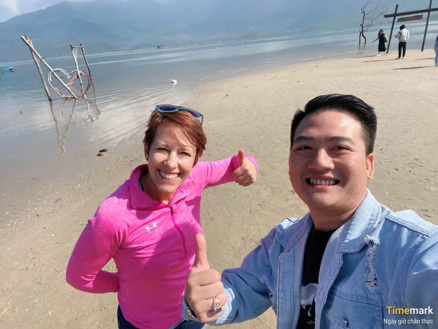Hue Day Trip from Danang/Hoi An by Private Car - Thien Mu Pagoda: Hue’s Symbol With a Clothing Reminder