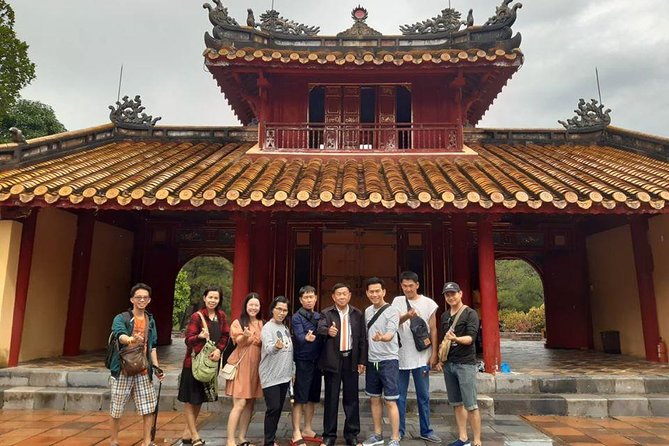 Hue Discovery Full Day Deluxe Small Group City Tour - Thien Mu Pagoda: The Icon Over the Perfume River