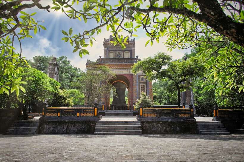 Hue :Exploring Royal City with Multi Options and Dragon Boat - Hue royalty, without the scheduling headaches