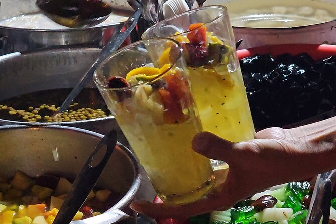 Hue Food Tour: Central Vietnam Culinary Heritage (Small Group) - Stop 5: Che Hue, the classic sweet ending