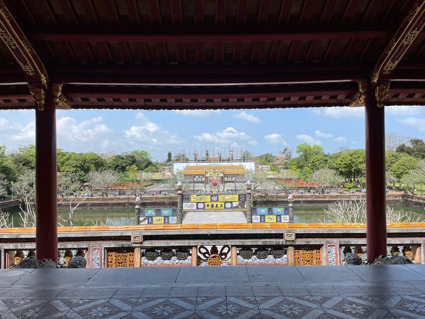 Hue: Imperial and Forbidden City Guided Tour - The mid-route gate and courtyard pauses