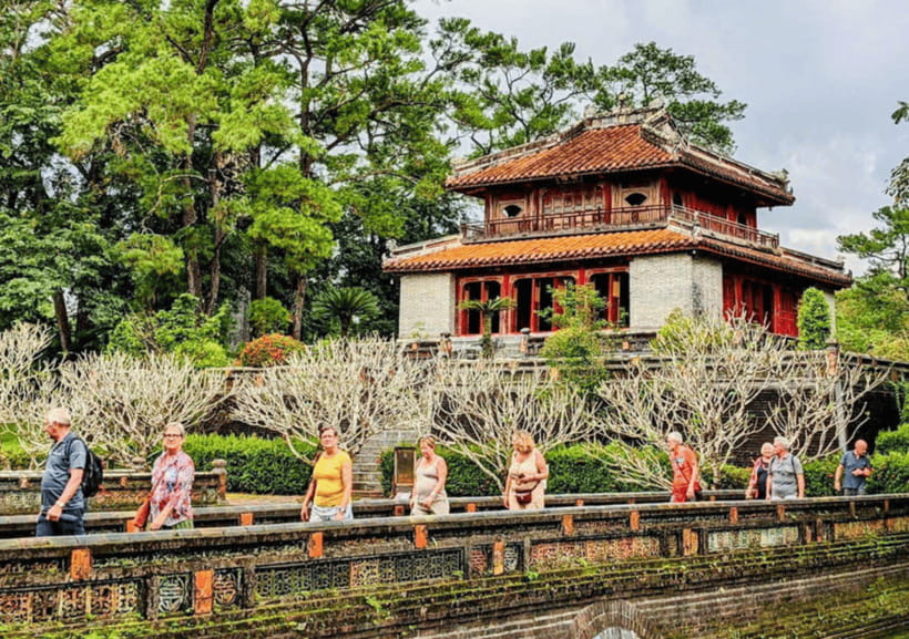 Hue Imperial Citadel, Tombs, Perfume River Boat Tour & Van - Who Should Book This Hue Tour, and Who Should Skip It