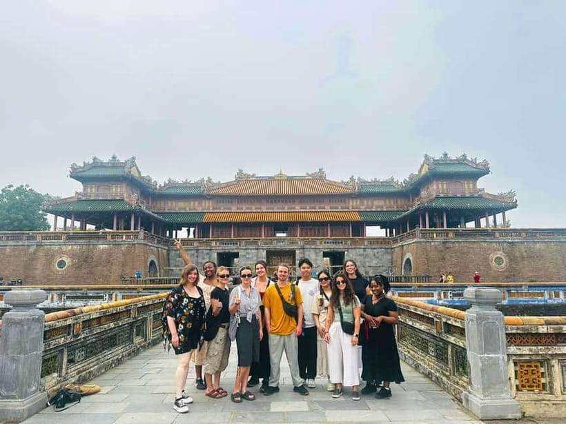 Hue Imperial City and Forbidden City Walking Tour - Flag Tower to Cửa Ngô Môn: the court’s front door and what to look for