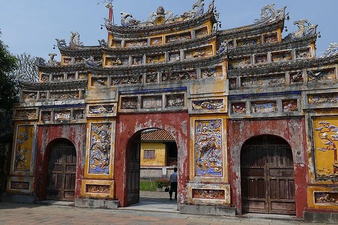 Hue Imperial City Daily Ingroup Tour via Hai Van Pass - The real payoff: Hai Van Pass and Lang Co Beach