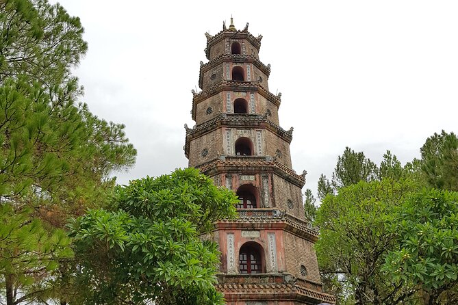 Hue Imperial City Private Tour with Royal Lunch - Khai Dinh Tomb: the royal story gets more unusual