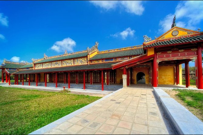 Hue Luxury Group Tour- Hue Daily Small Group Tour - The Perfume River dragon boat add-on you should not skip