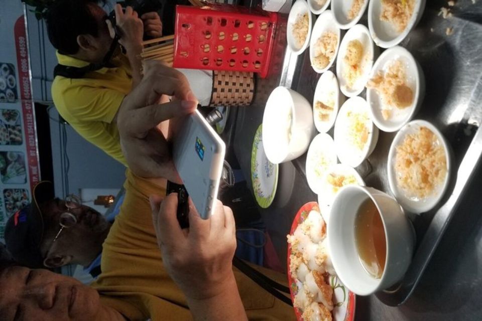 Hue: Night Street Food Tour by Cyclo with a Local Guide - Guides Make or Break This Tour: Chamie, Linh, Chum, and Minh