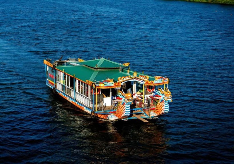 Hue: Perfume River Dinner Cruise with Traditional Show - Timing and the route: why the ride may not feel like a full 2 hours