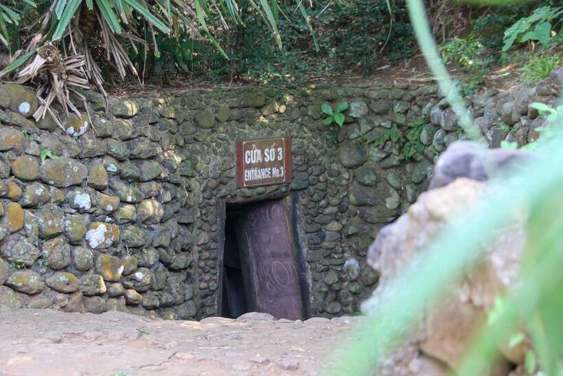 Hue : Private Day Trip to DMZ : Vinh Moc tunnel & Khe Sanh - What You Pay For: Price and Value vs Entrance Fees and Food